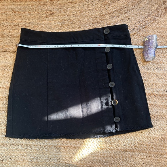 Button-Front Mini Skirt - Picture 5 of 8